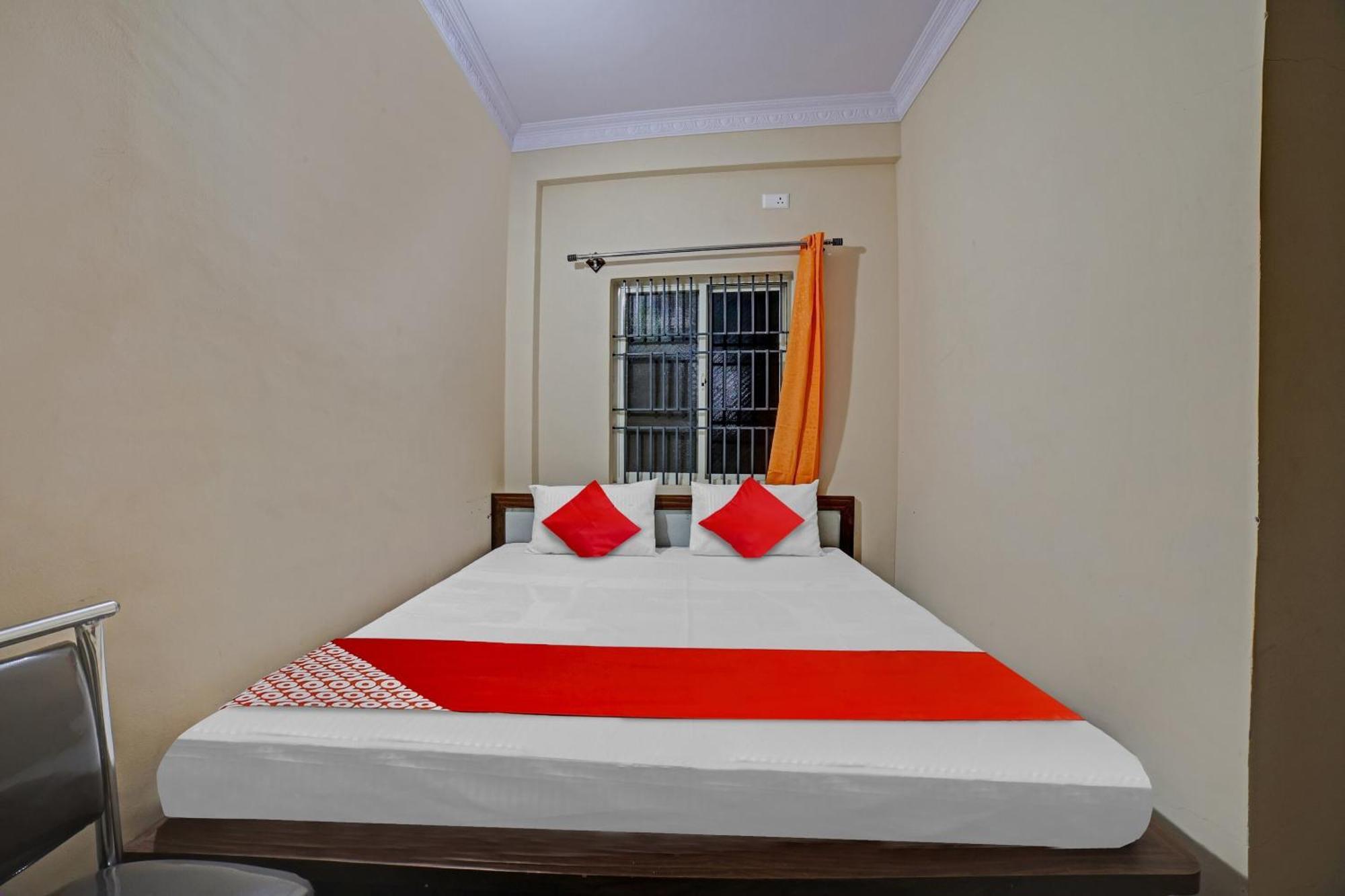 Spot On 81074 Sk Lodge Bangalore Exteriör bild